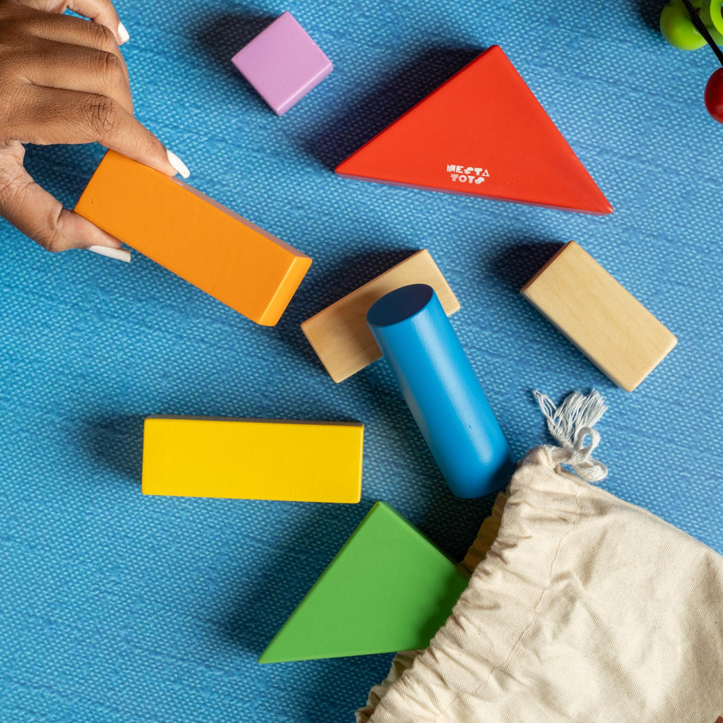 NESTA TOYS Wooden Pounding Bench Toy with Mallet | 8 Colourful Pegs - Flip, Pound & Repeat | Musical Toy - Sound on Every Hit | Builds Hand-Eye Coordination & Cause-Effect Learning | Ages 1-3 Years